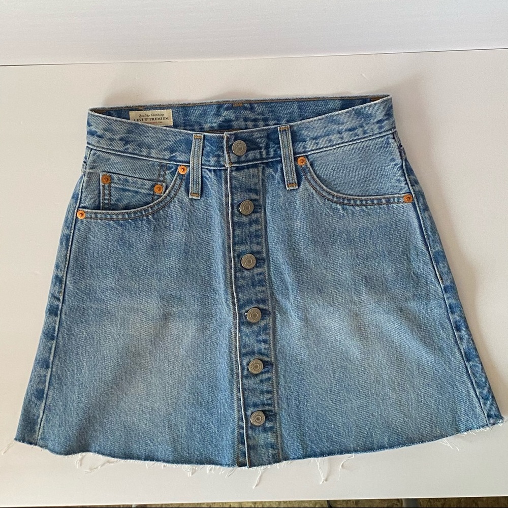 Button Front Mini Skirt - Picture 2 of 6